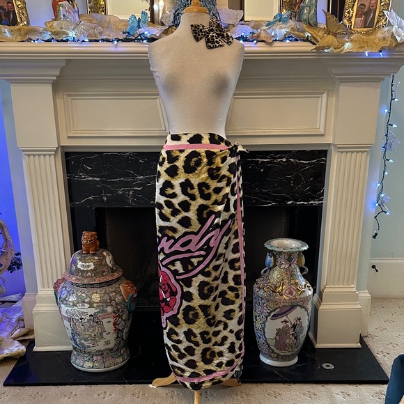 Ed Hardy Leopard Tattoo Print 42x42” scarf